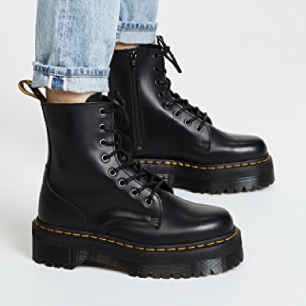 ISO Jadon Doc Martens! Size 7!!